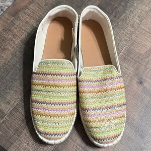 Universal Thread Espadrille Flats
Size 12 NWT flaws